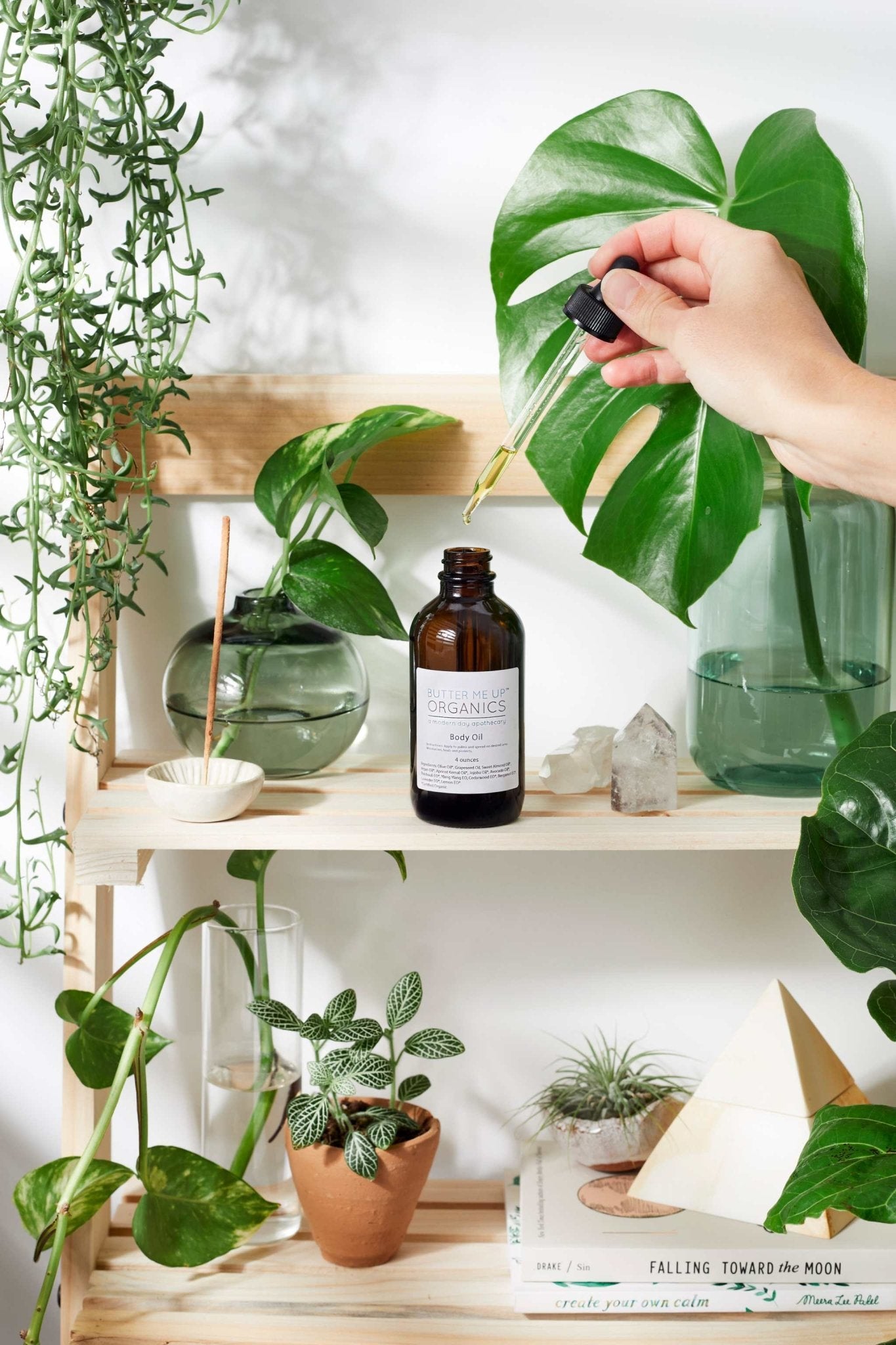 Organic Body Oil / Body Oil / Moisturizer / Organic Oils / Dry Skin Formula - The Edible Petale Company