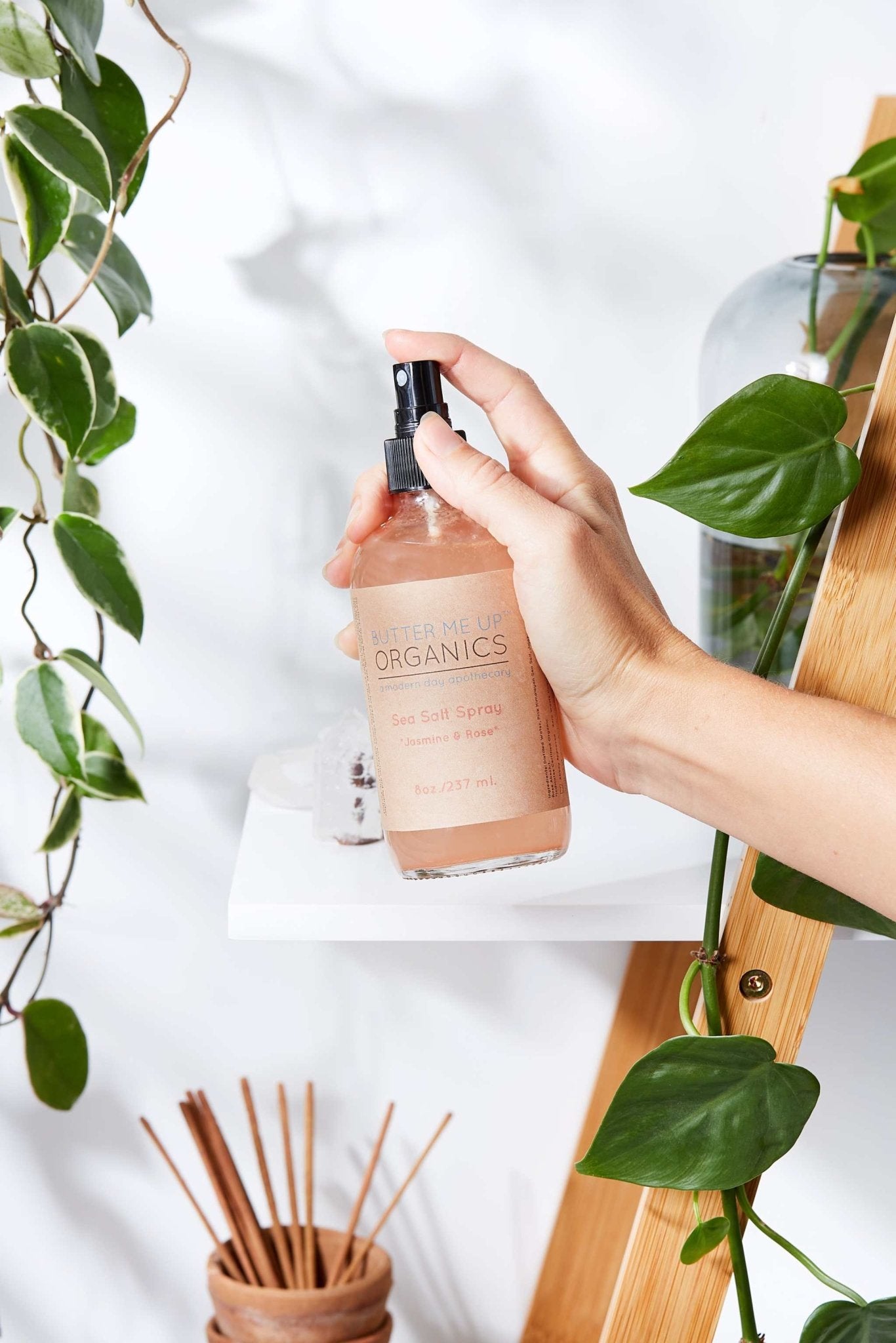 Sea Salt Spray / Pink Himilayan Salt / Hair Texturizer / Beach Waves / Natural Hair Spray / Salt Hair Spray - The Edible Petale Company