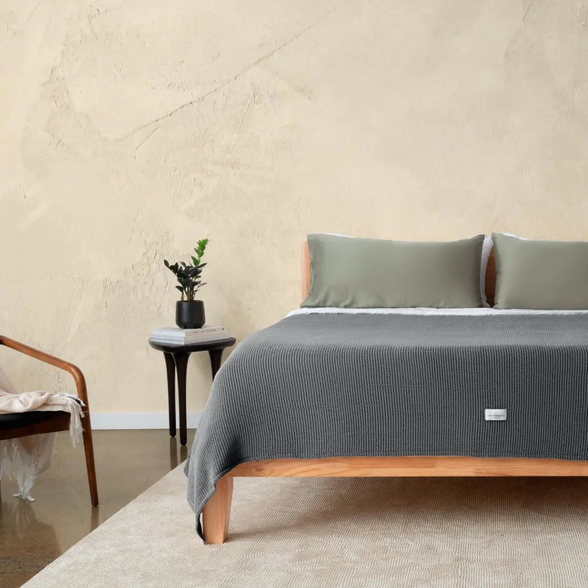 Blissful Bamboo Waffle Throw Blanket - The Edible Petale Company