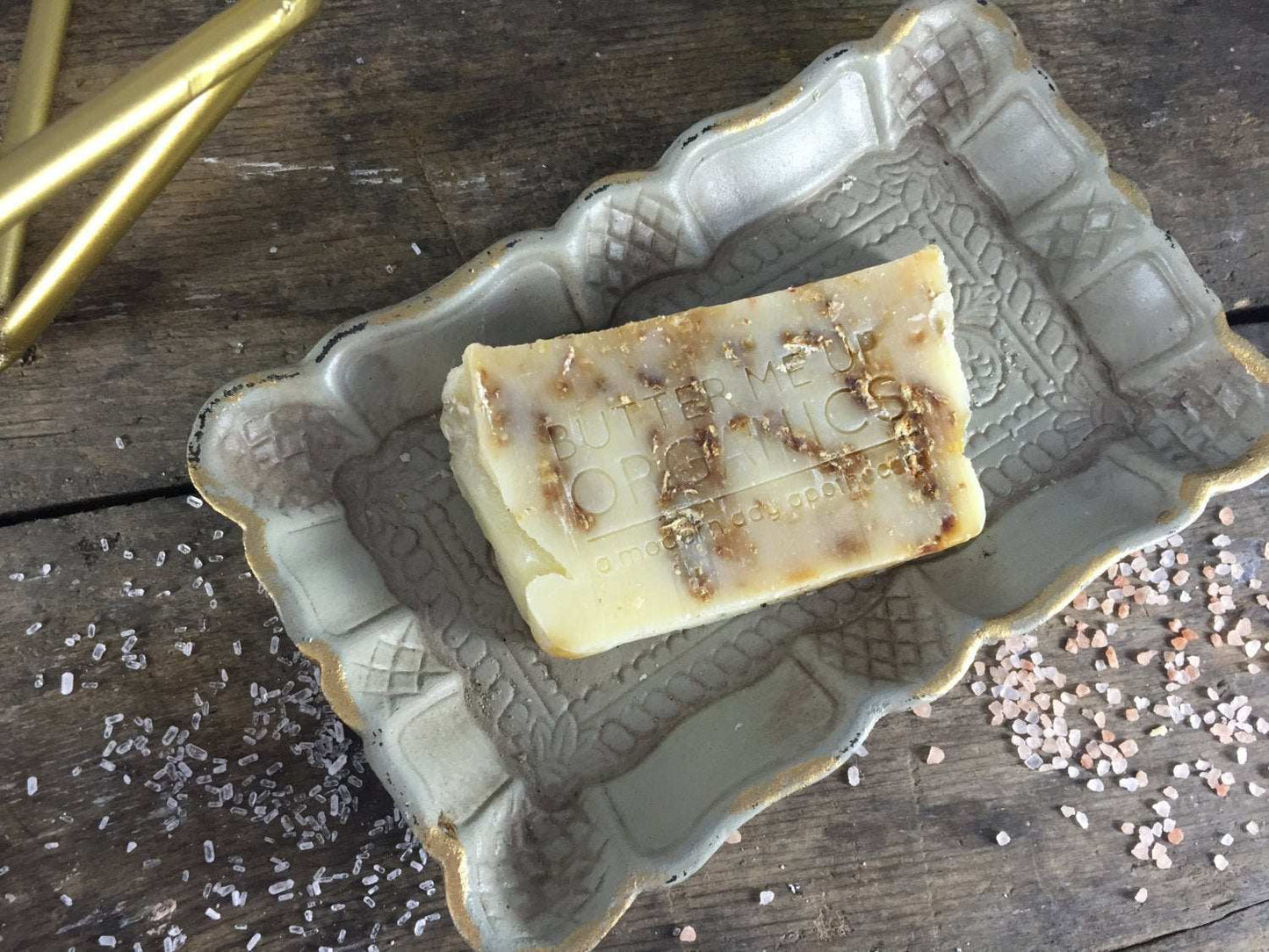 Oat and Honey Soap - The Edible Petale Company