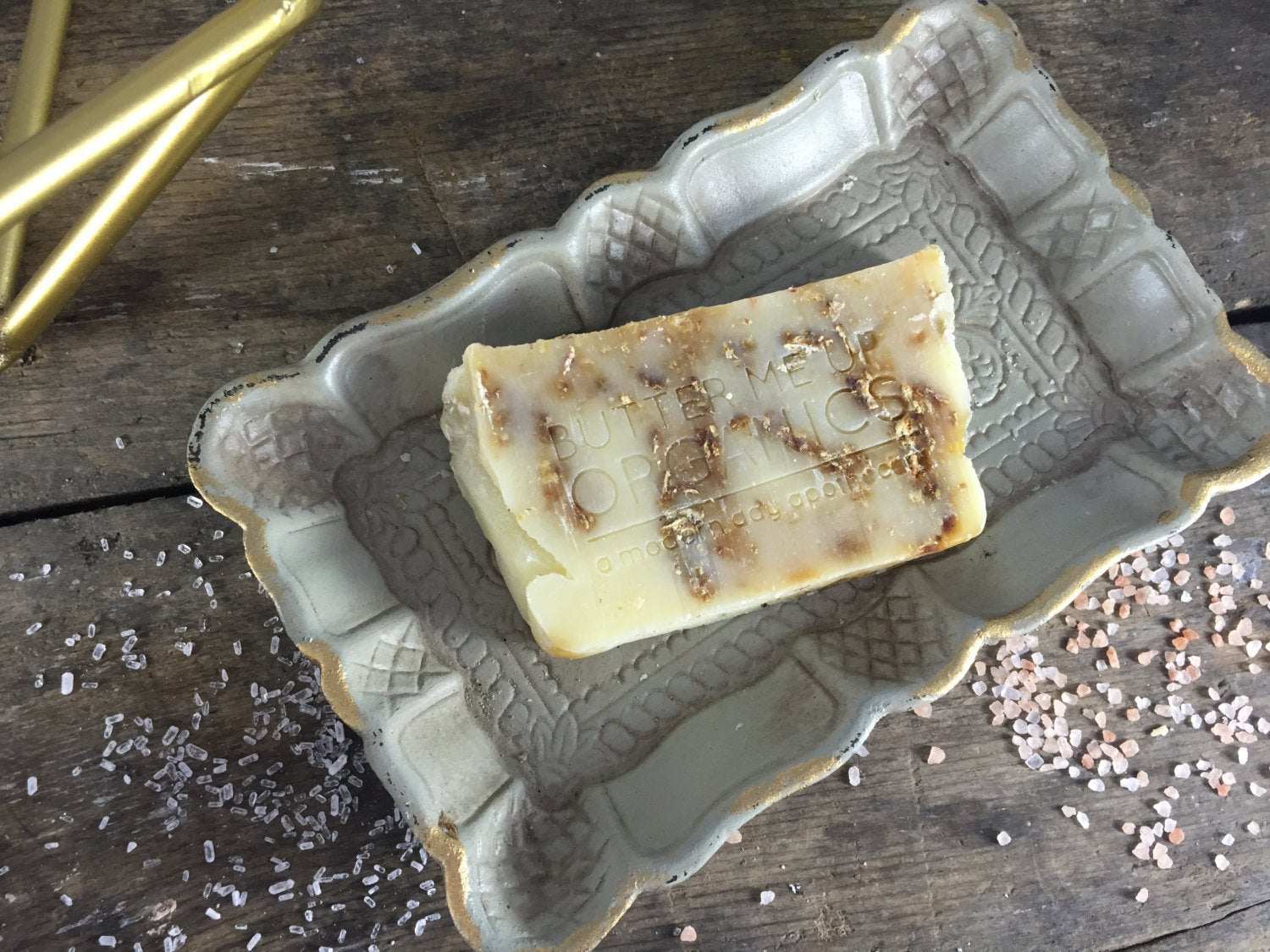 Oat and Honey Soap - The Edible Petale Company