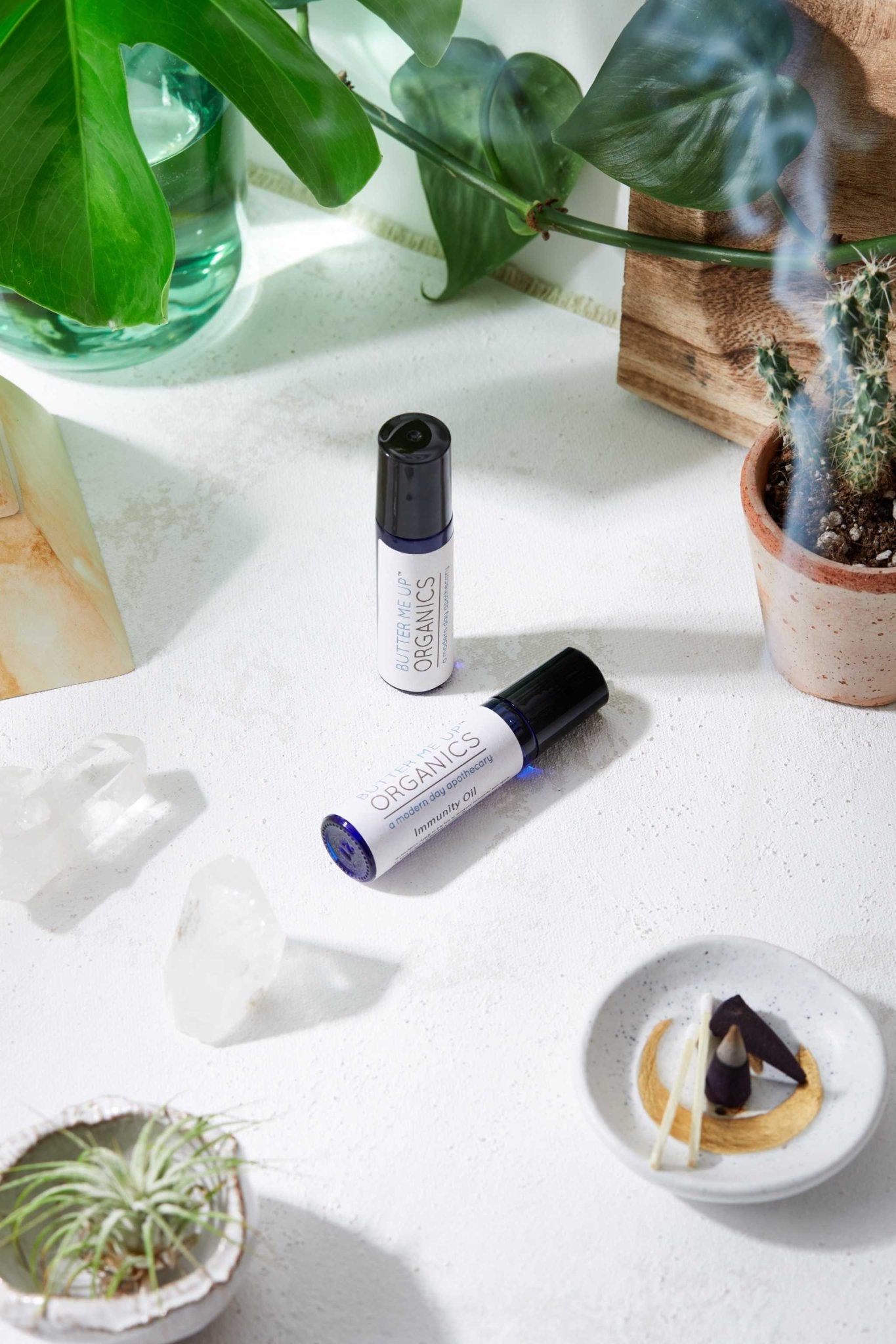 Organic Caffeinated Under Eye Serum / Under Eye Repair / Dark Circles / Puffiness / Fine Lines / Butter Me Up Organics / Caffeine - The Edible Petale Company