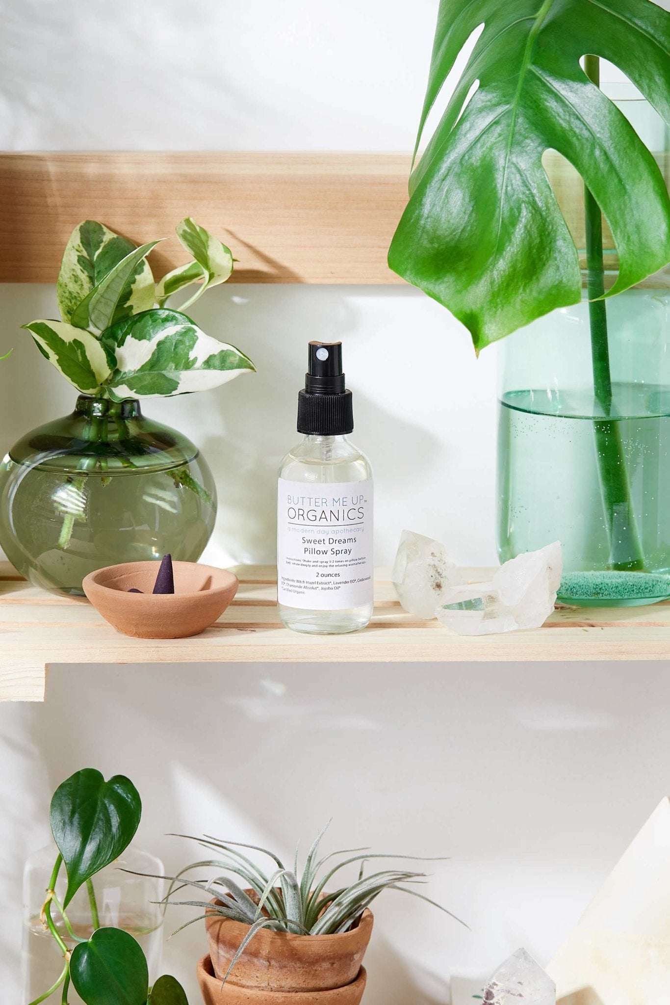 Organic Pillow Mist / Aromatherapy / Relaxing Essential Oils / Gentle Sleep / Butter Me Up Organics - The Edible Petale Company