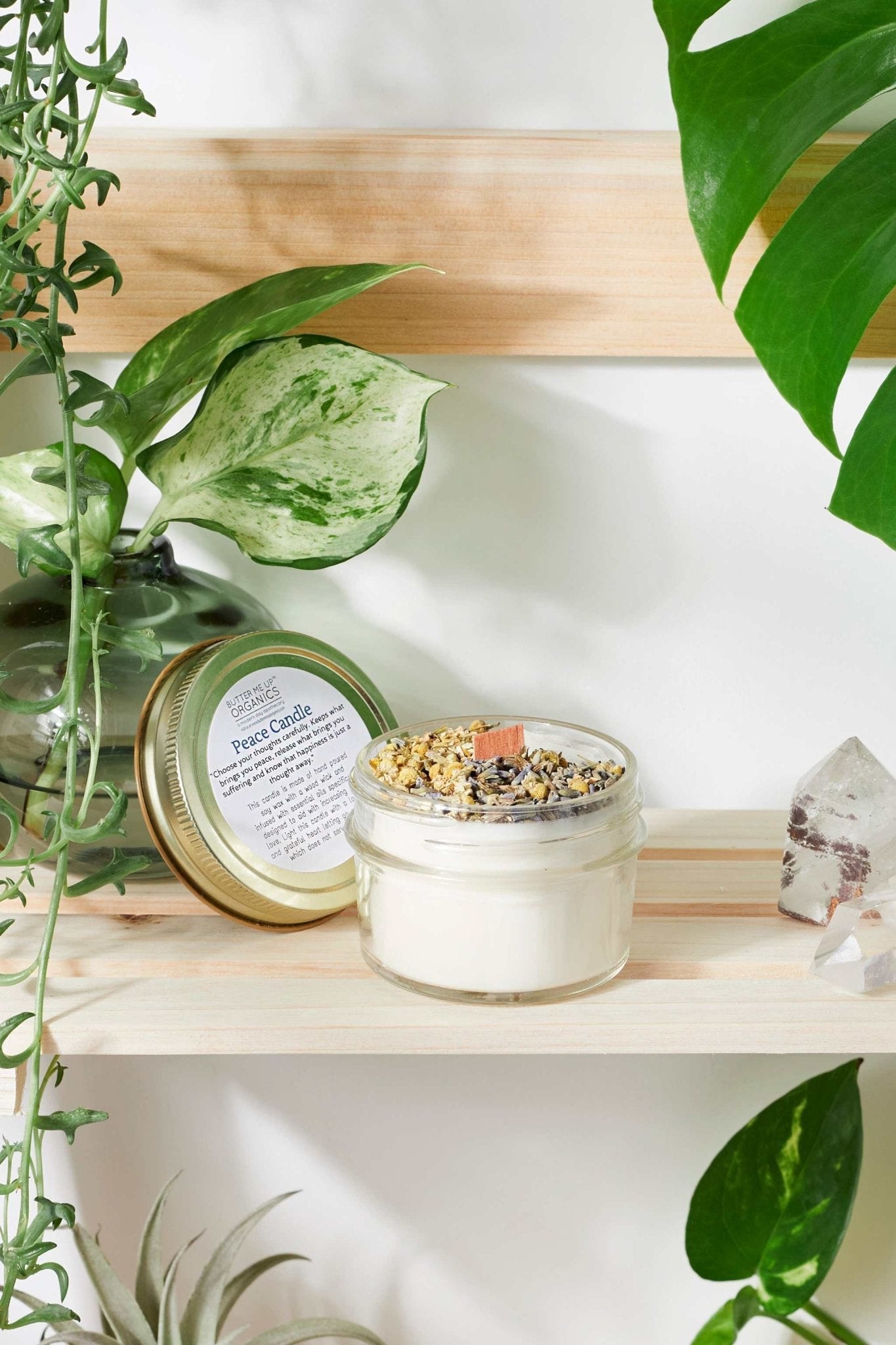 Peace Candle / Serenity Candle / Intention Candle / Ritual Candle / Crystal Candle / Pretty Candle / Organic Soy Wax Candle / Botanicals - The Edible Petale Company