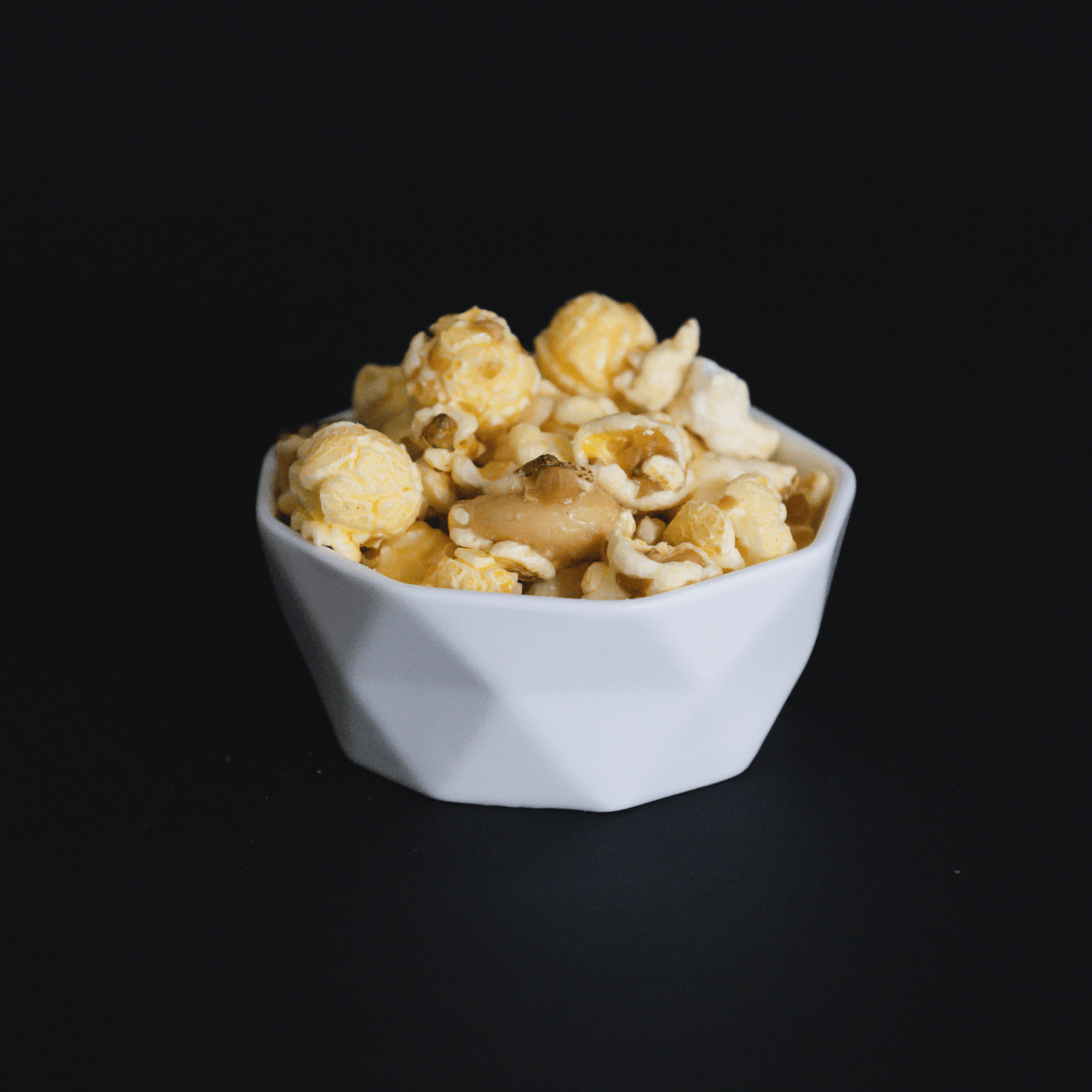 Toffee Nut Popcorn - The Edible Petale Company
