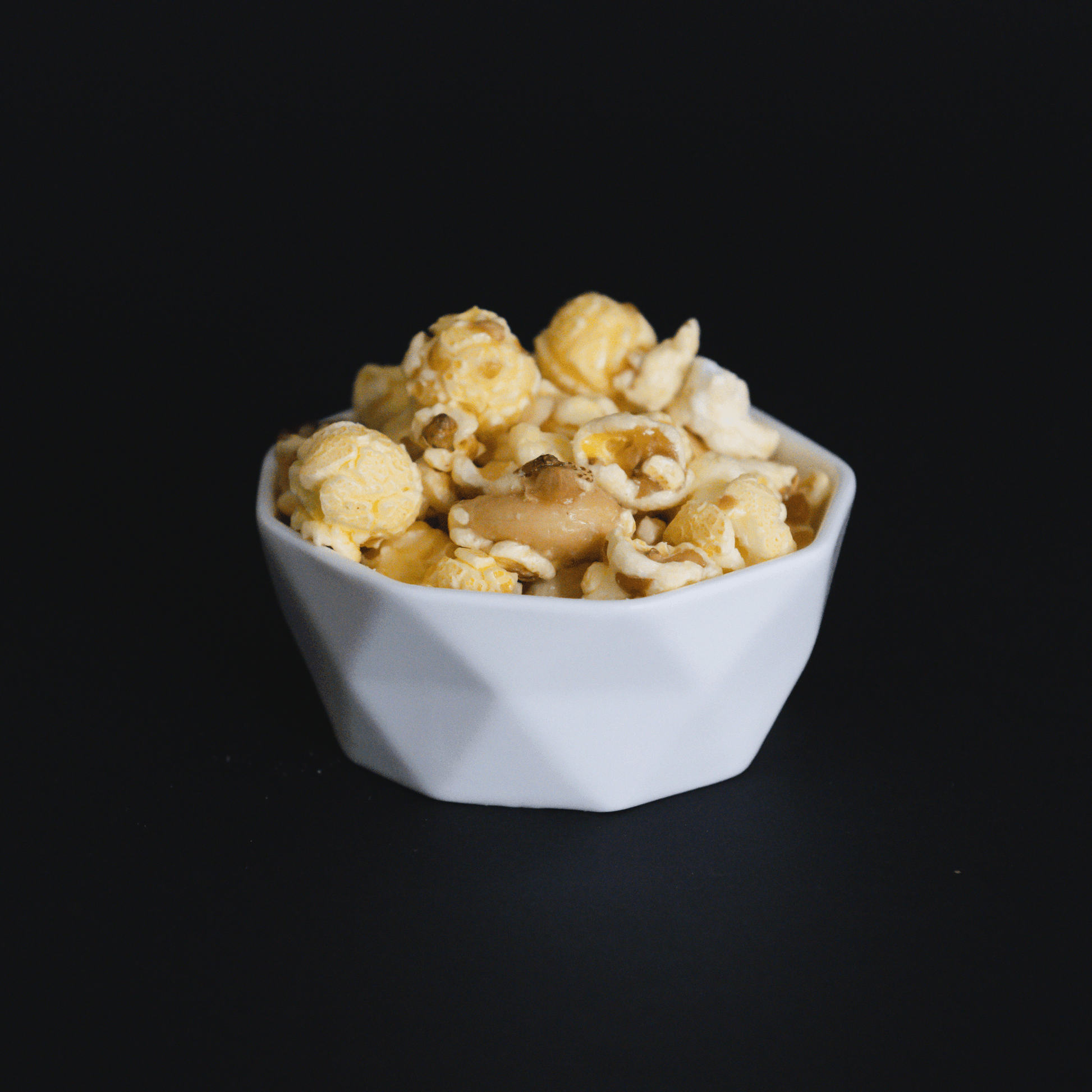 Toffee Nut Popcorn - The Edible Petale Company
