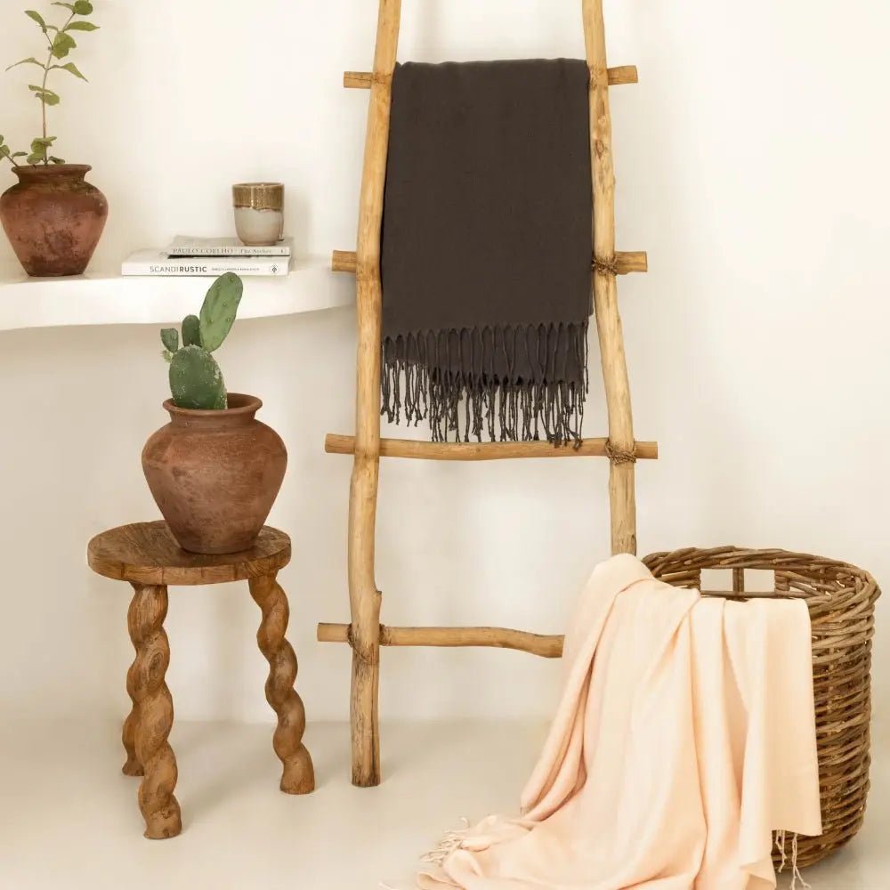 Vegan Cashmere Throw Blanket - The Edible Petale Company
